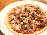 Low-Carb, Healthier Veggie Pizza